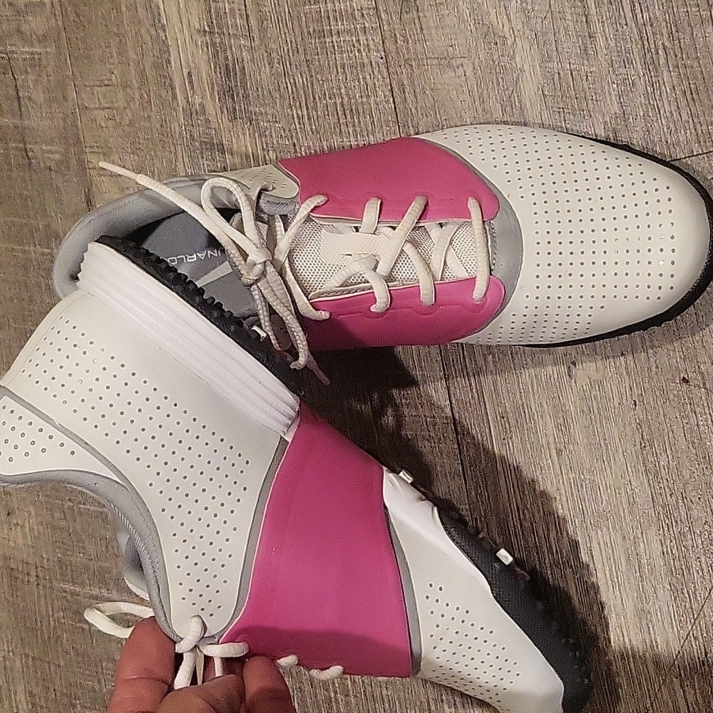 Nike Women Golf Shoes 7 Gem